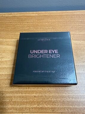 Luminance Under Eye Brightener - Pink Peach